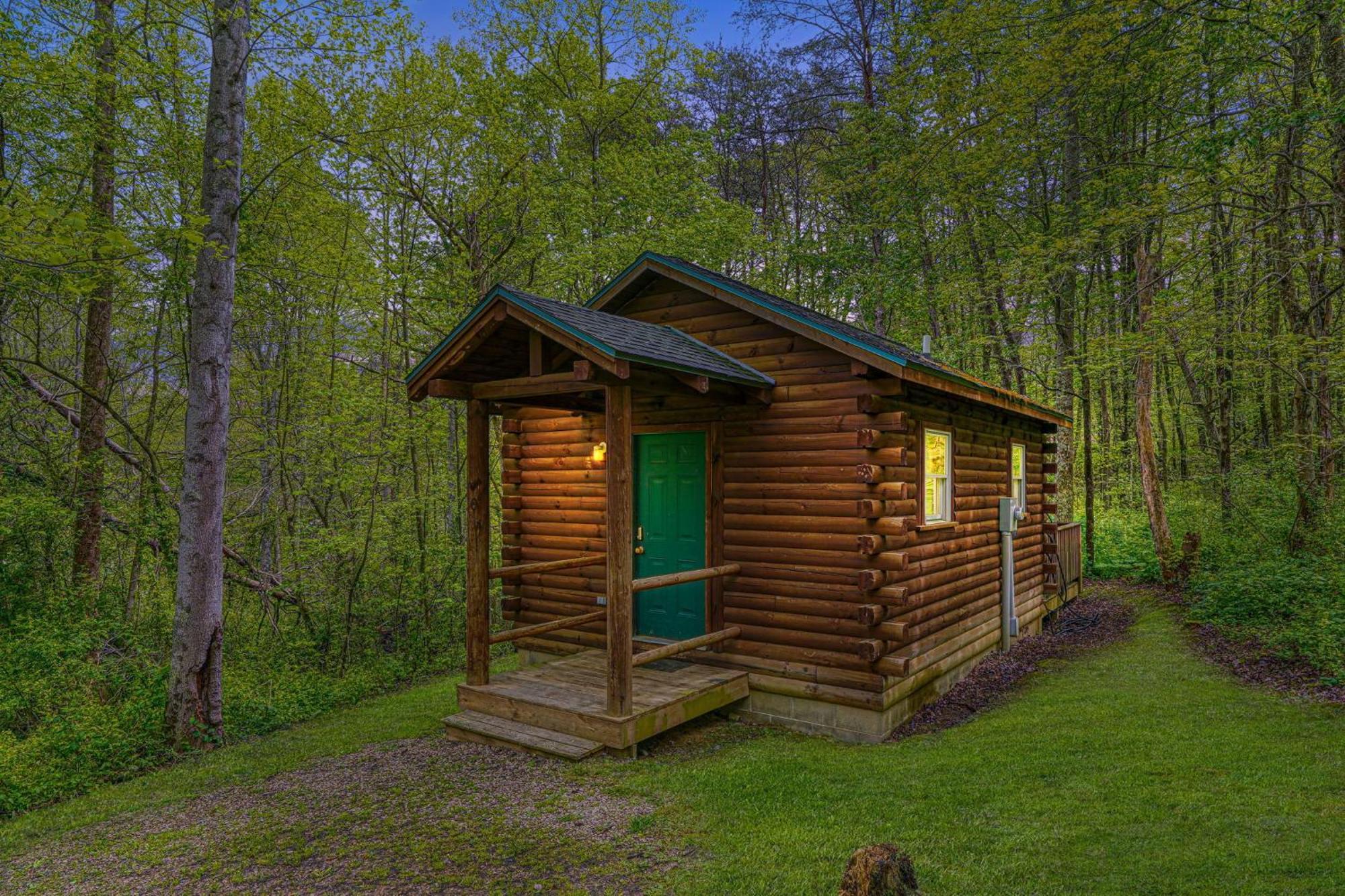 Blue Rose Cabins - Cozy Cabin Logan Buitenkant foto